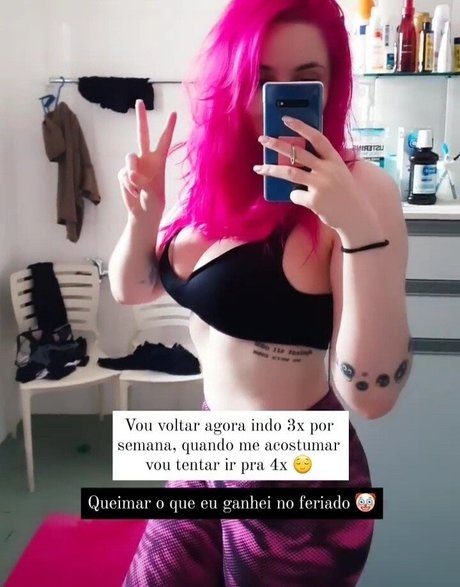 Nagie wyciekłe zdjęcie OnlyFans od Wzuia