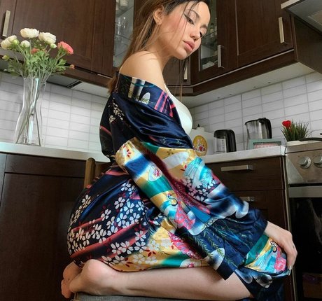 Nagie wyciekłe zdjęcie OnlyFans od Emelevskaya