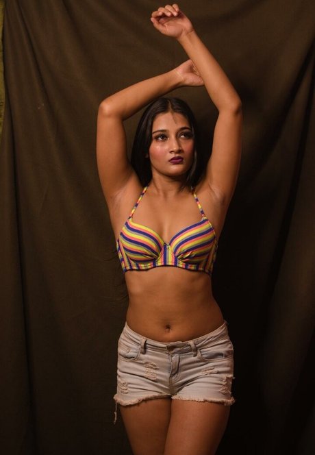 Nagie wyciekłe zdjęcie OnlyFans od Tanyasinha Lovers