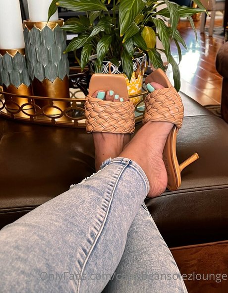 Nagie wyciekłe zdjęcie OnlyFans od Caribbeansolezlounge