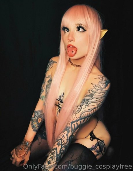 Nagie wyciekłe zdjęcie OnlyFans od Buggiecosplayfree
