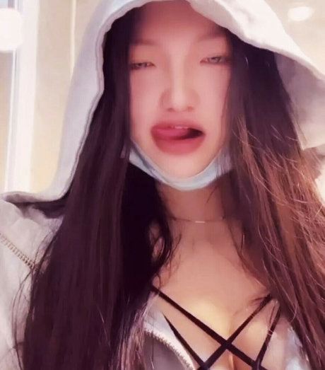 Nagie wyciekłe zdjęcie OnlyFans od Guohui
