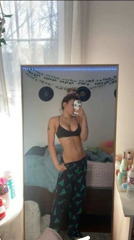 Nagie wyciekłe zdjęcie OnlyFans od Baileyspinn