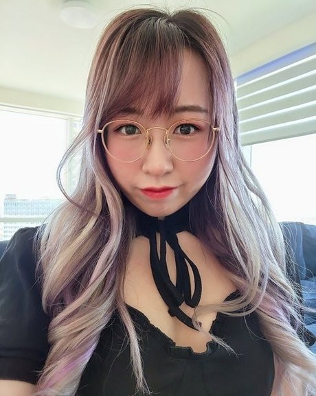 Nagie wyciekłe zdjęcie OnlyFans od Natsumiii