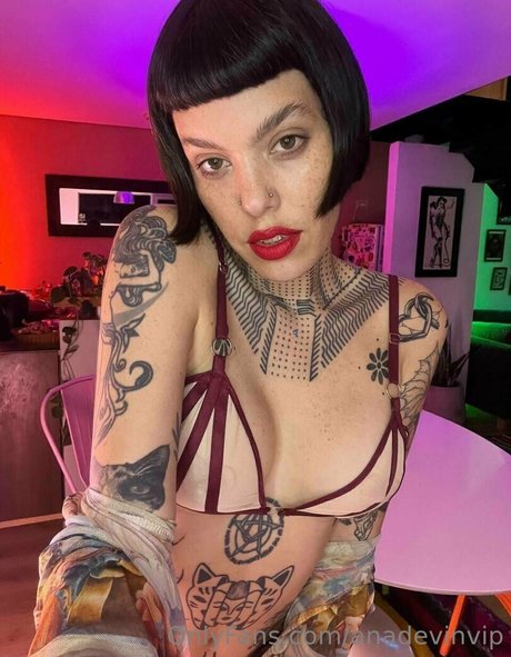 Nagie wyciekłe zdjęcie OnlyFans od Anadevinvip