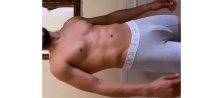Nagie wyciekłe zdjęcie OnlyFans od 