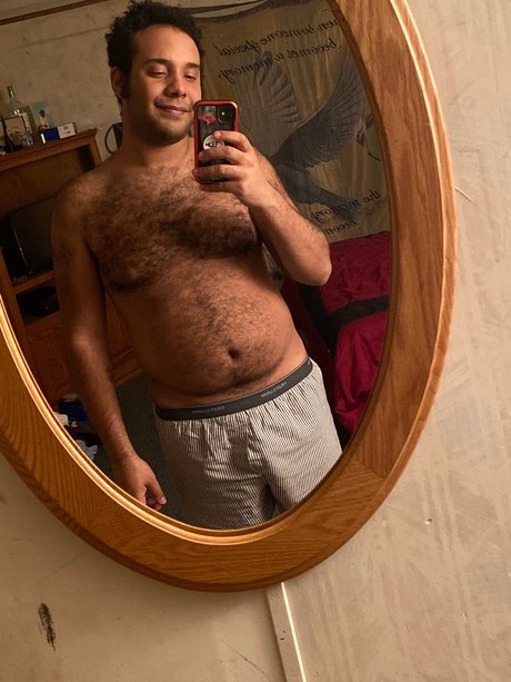 Nagie wyciekłe zdjęcie OnlyFans od Black Bear