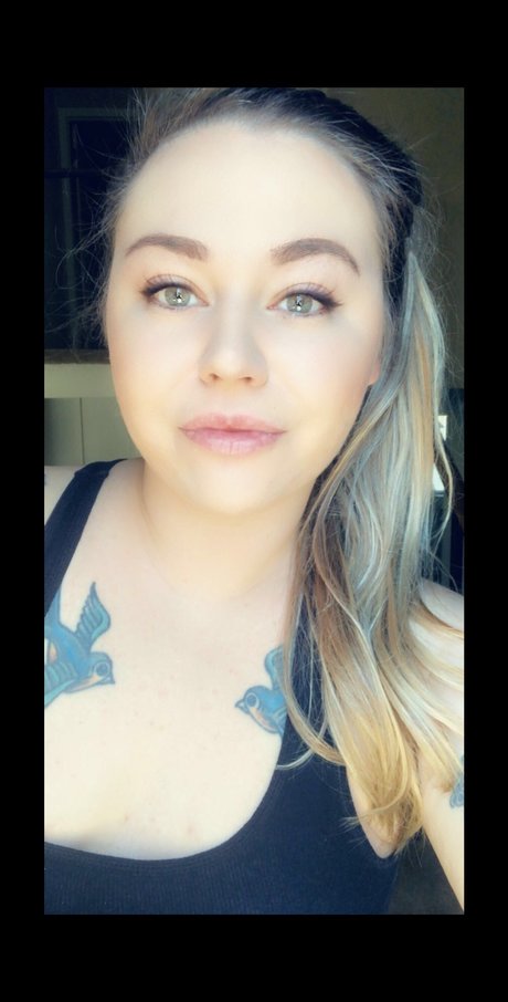 Nagie wyciekłe zdjęcie OnlyFans od Maddi Rene