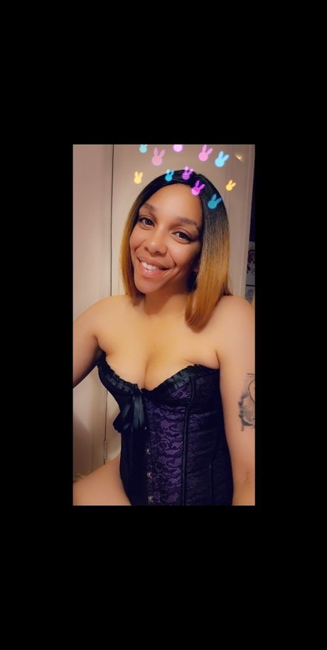 Nagie wyciekłe zdjęcie OnlyFans od Bonnie Bell