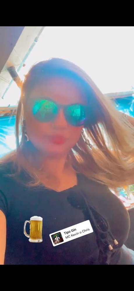 Nagie wyciekłe zdjęcie OnlyFans od Carey