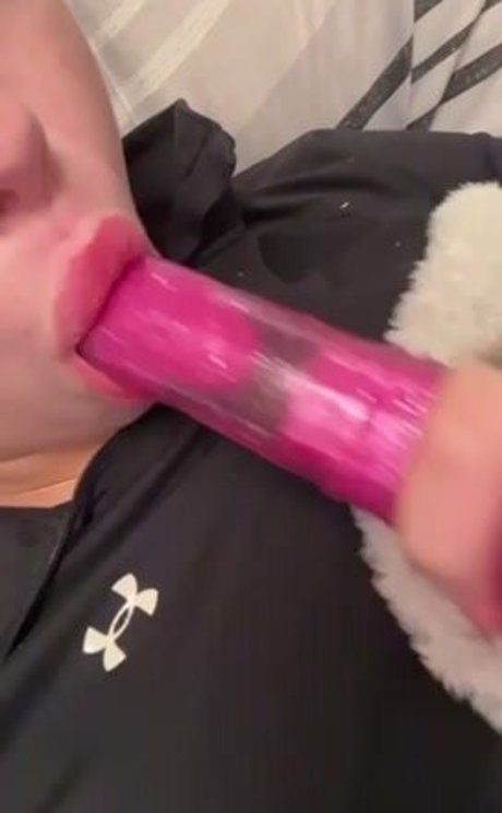 Nagie wyciekłe zdjęcie OnlyFans od Yourdadsfavv