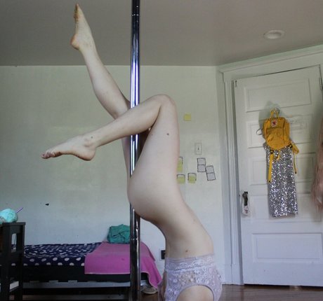 Nagie wyciekłe zdjęcie OnlyFans od Honey Jasmine