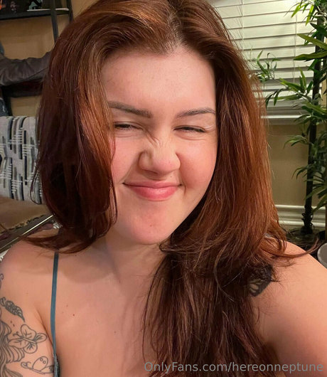 Nagie wyciekłe zdjęcie OnlyFans od Hereonneptune