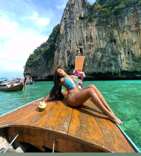 Nagie wyciekłe zdjęcie OnlyFans od Lightskinkim