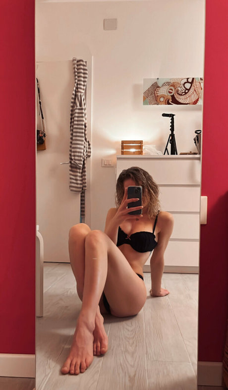 Nagie wyciekłe zdjęcie OnlyFans od Immelissaferrara