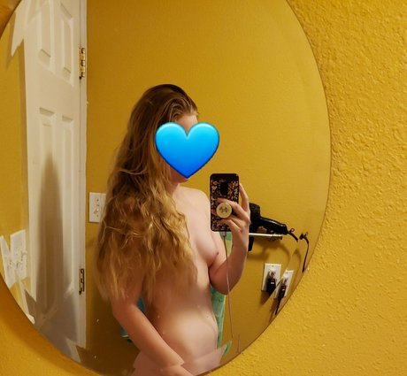 Nagie wyciekłe zdjęcie OnlyFans od Toriterrexxx