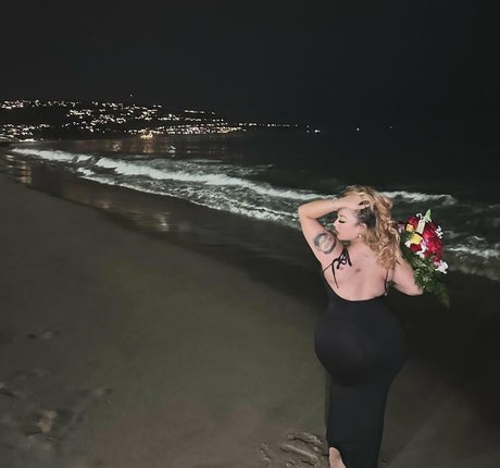 Nagie wyciekłe zdjęcie OnlyFans od Sophialaurrren