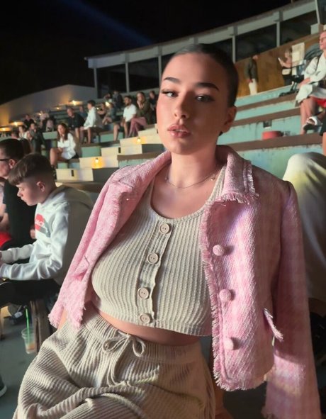 Nagie wyciekłe zdjęcie OnlyFans od Elianka