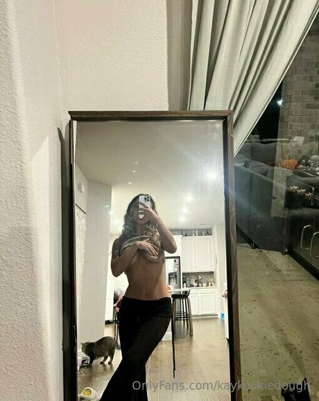Nagie wyciekłe zdjęcie OnlyFans od Kaykookiedough