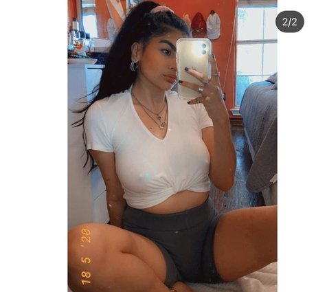 Nagie wyciekłe zdjęcie OnlyFans od Emiliatorres55