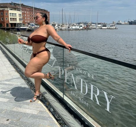 Nagie wyciekłe zdjęcie OnlyFans od Tyleaadore