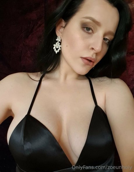 Nagie wyciekłe zdjęcie OnlyFans od Zoeunholy