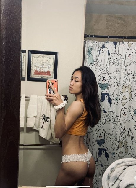 Aria Skye