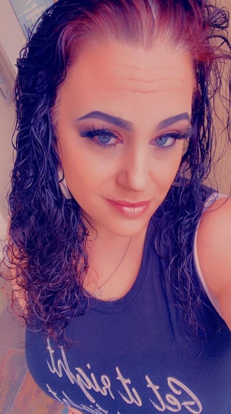 Nagie wyciekłe zdjęcie OnlyFans od Missoutlawakaladyk