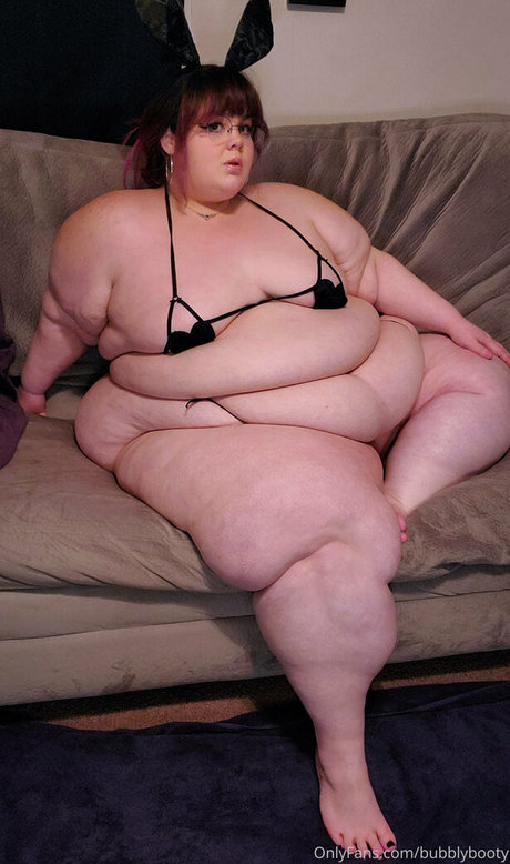 Nagie wyciekłe zdjęcie OnlyFans od Bubblybooty