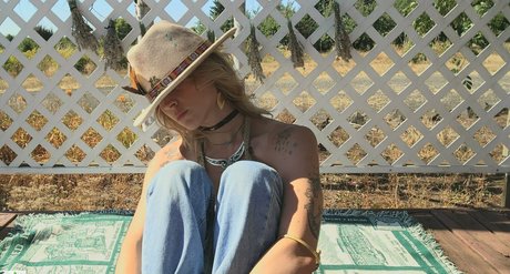 Nagie wyciekłe zdjęcie OnlyFans od Lilsweetpeamarie