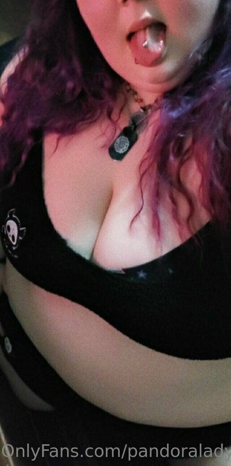 Nagie wyciekłe zdjęcie OnlyFans od Pandoralady