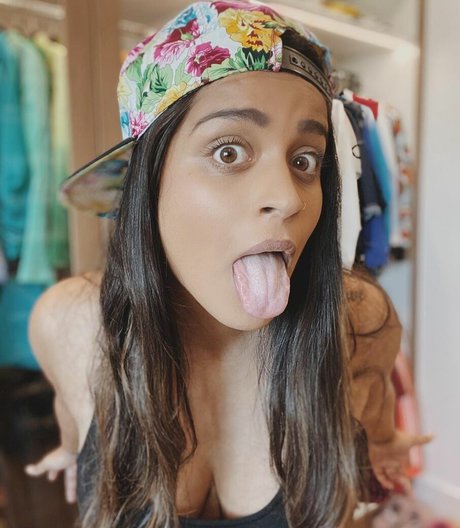 Nagie wyciekłe zdjęcie OnlyFans od Lilly Singh