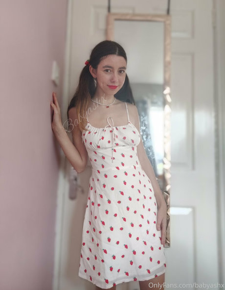 Nagie wyciekłe zdjęcie OnlyFans od Honeybabyx