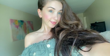 Nagie wyciekłe zdjęcie OnlyFans od Rachelrainx