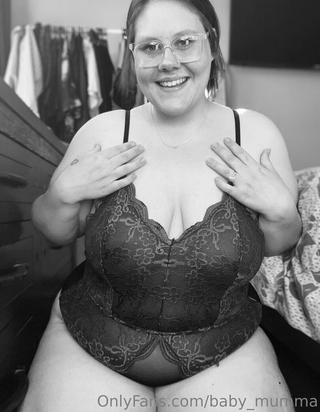 Nagie wyciekłe zdjęcie OnlyFans od Babymumma