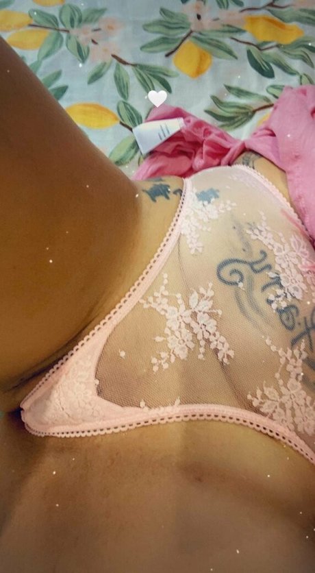 Nagie wyciekłe zdjęcie OnlyFans od Sizzorsister
