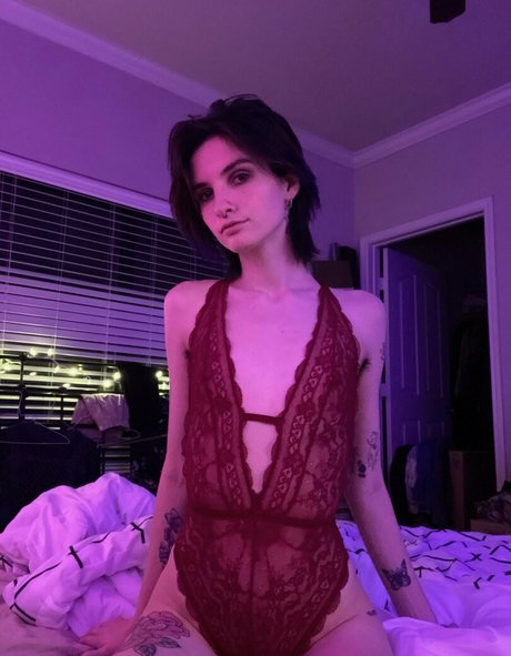 Nagie wyciekłe zdjęcie OnlyFans od Artsybaby