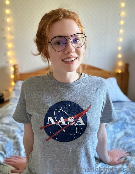 Nagie wyciekłe zdjęcie OnlyFans od Charlotteglowsup