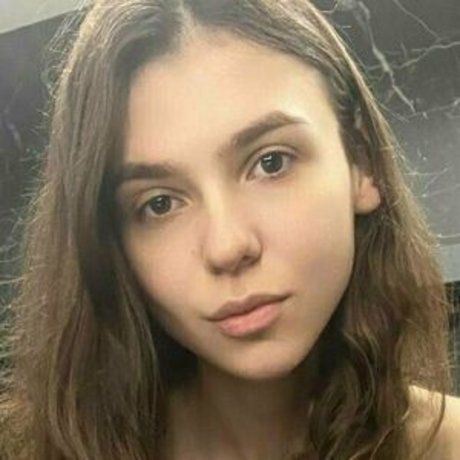 Nagie wyciekłe zdjęcie OnlyFans od Yoursoullisa