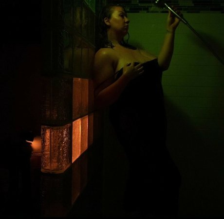 Nagie wyciekłe zdjęcie OnlyFans od Witchymermaid