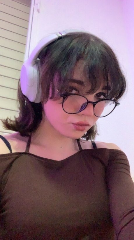 Nagie wyciekłe zdjęcie OnlyFans od Angelemhr