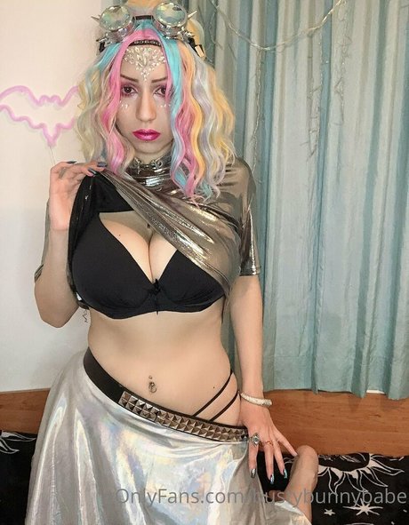 Bustybunnybabe