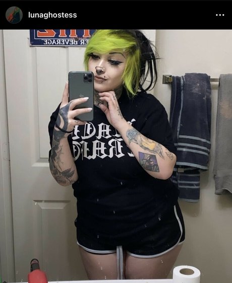 Nagie wyciekłe zdjęcie OnlyFans od Lunaghostess
