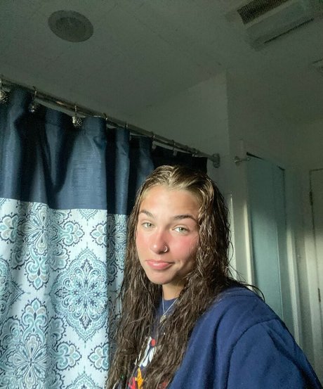 Andreaposnerrr