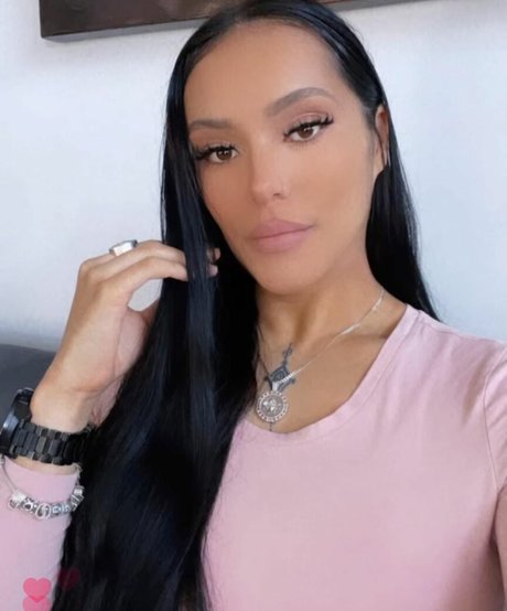 Nagie wyciekłe zdjęcie OnlyFans od Marleyemerson