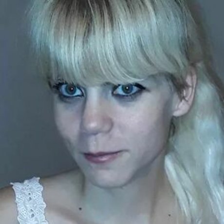 Nagie wyciekłe zdjęcie OnlyFans od Monanylon91