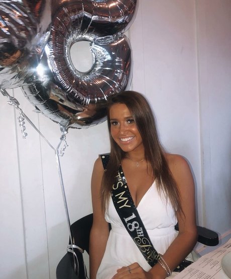 Nagie wyciekłe zdjęcie OnlyFans od Kinley Freeman