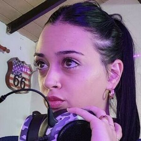 Nagie wyciekłe zdjęcie OnlyFans od Luccygrey
