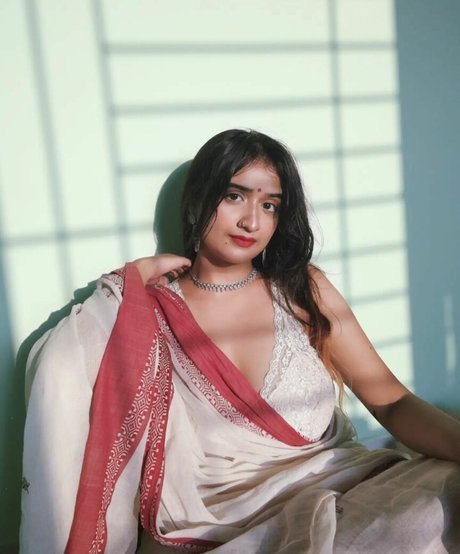 Nagie wyciekłe zdjęcie OnlyFans od Ruchika Tandon