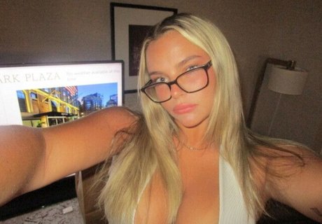Nagie wyciekłe zdjęcie OnlyFans od Lola Dubrul